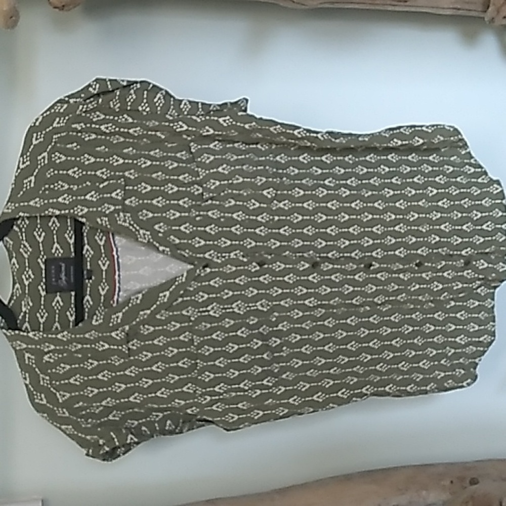 Jachs Girlfriend olive green cap sleeve button up collared women's top size xl